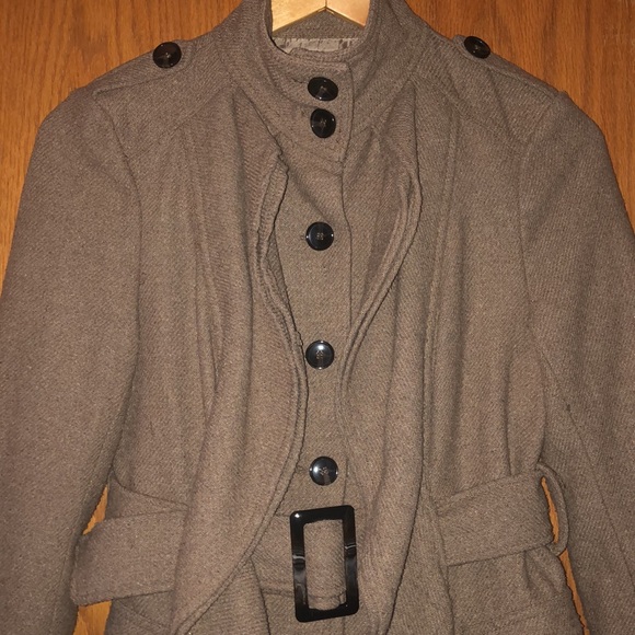 Fabulous taupe colored jacket - Picture 2 of 10